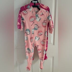 NWT! Carter’s 2 Piece Girls Zip Up Pajamas Set Size 12 Months